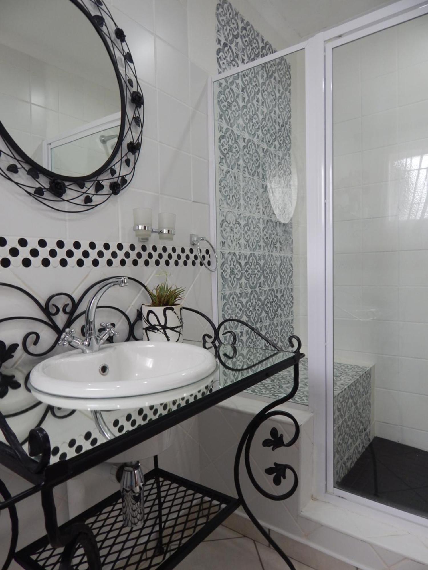 Longtom Farm Guesthouse Lydenburg Bagian luar foto