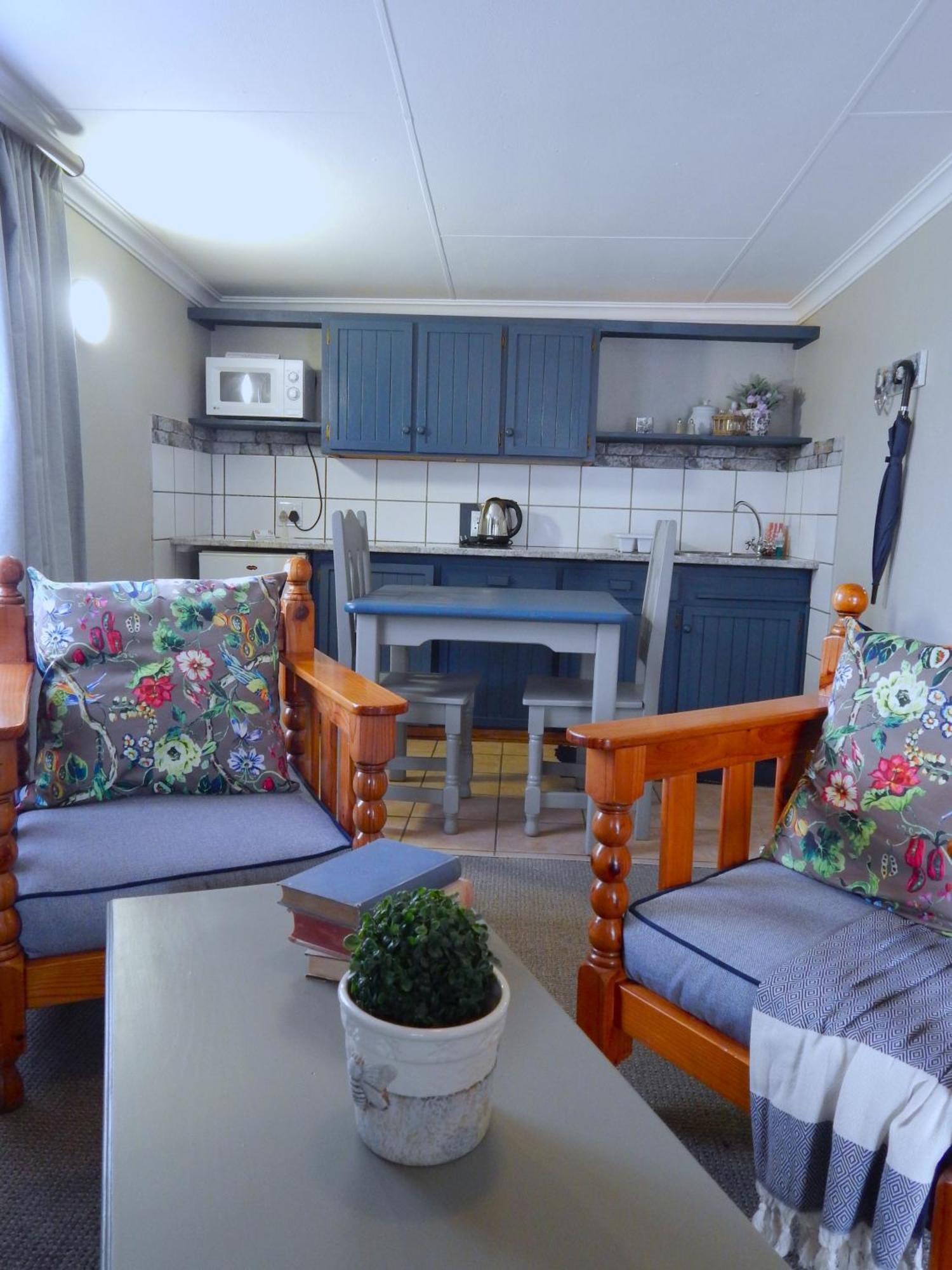 Longtom Farm Guesthouse Lydenburg Bagian luar foto