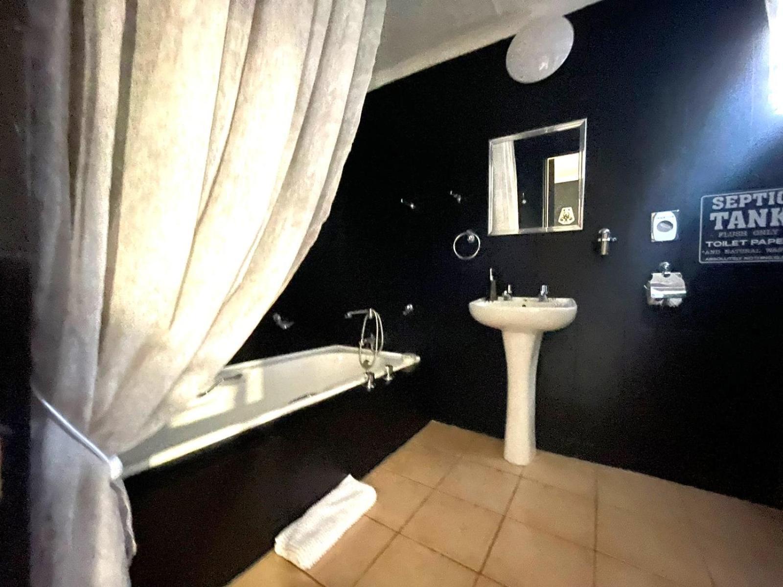 Longtom Farm Guesthouse Lydenburg Bagian luar foto