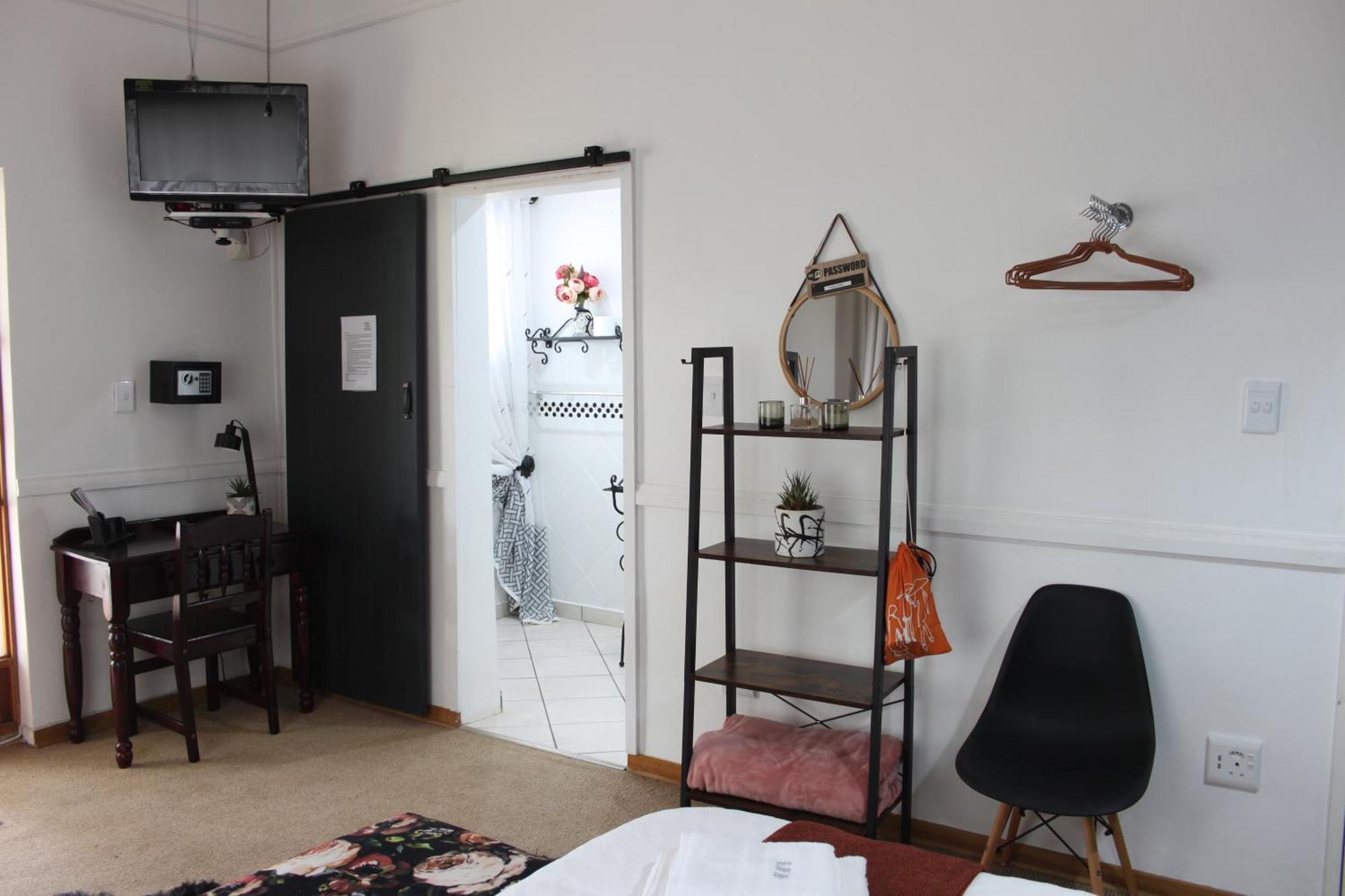 Longtom Farm Guesthouse Lydenburg Bagian luar foto